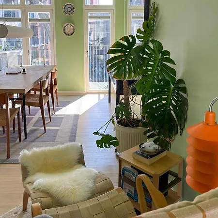 Apartment With Design Classics In Sydhavn